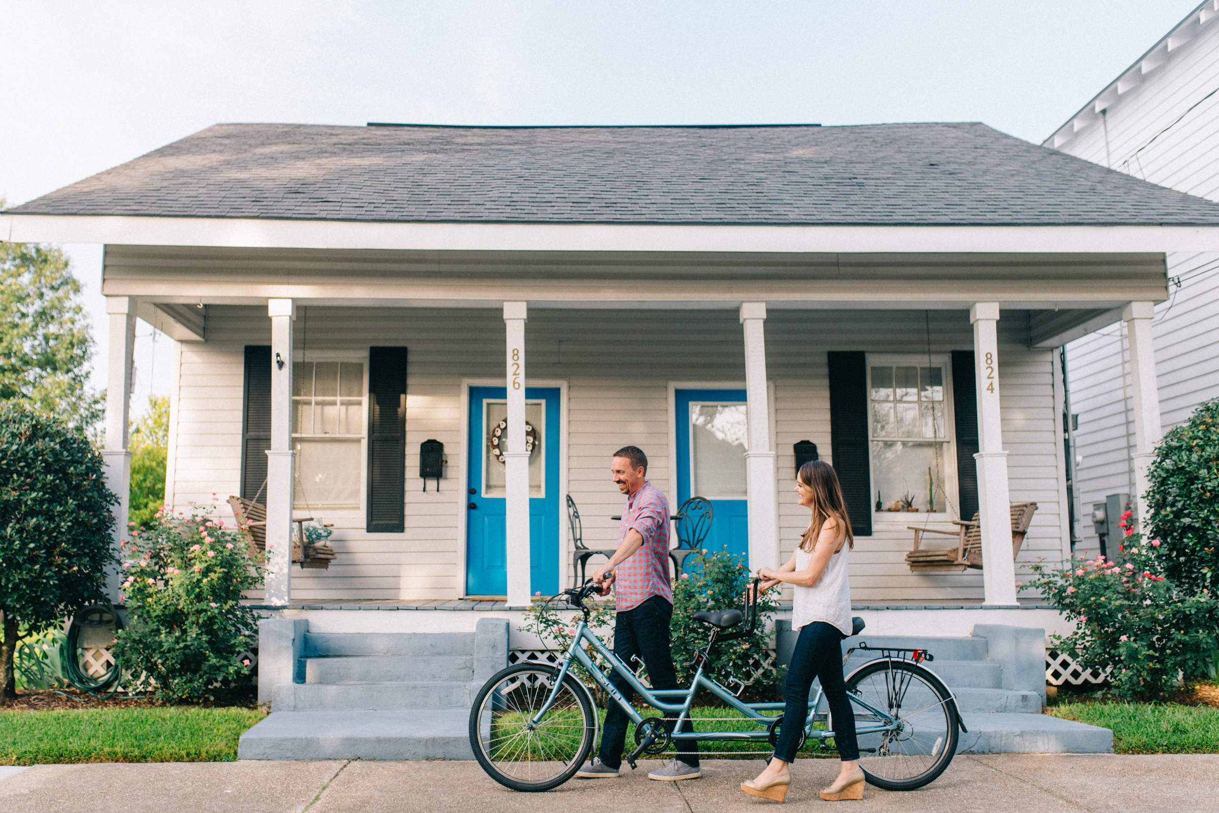 Downtown Baton Rouge Engagement Session-84.jpg